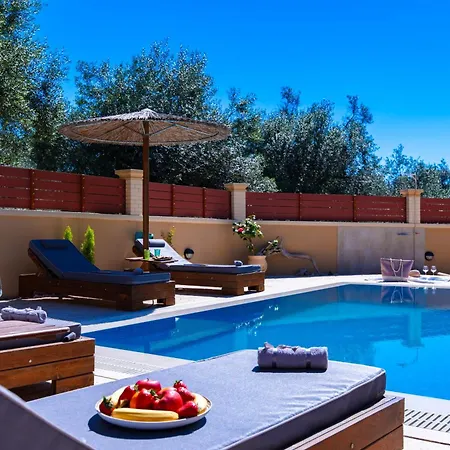 Artemis Prasoudi Nyaraló Halikúnasz