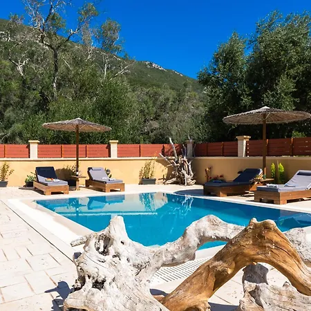Holiday home Artemis Prasoudi Halikounas