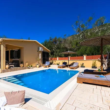 Holiday home Artemis Prasoudi