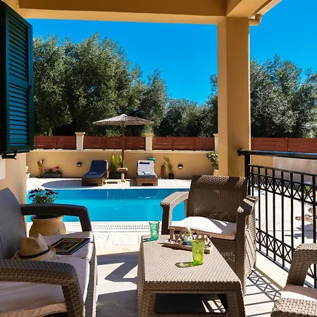 Artemis Prasoudi Сasa de vacaciones *